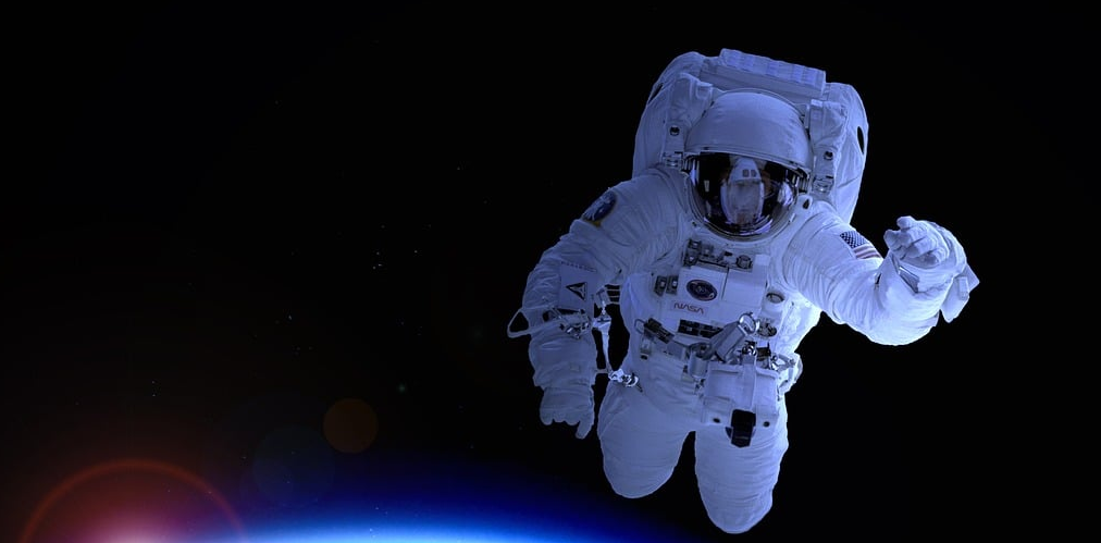 Imagen de un astronauta en el espacio